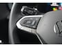 Volkswagen T-Roc 1.5 TSI R-Line Edition 150pk - ACC - Blindspot - Navi - Camera -Stoel/Stuurverwarming - IQ LED - Rijklaar