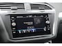 Volkswagen Tiguan 1.5 TSI Elegance 150pk - Trekhaak - Stoel/Stuurverwarming - Keyless - Massage - ACC - IQ LED - Rijklaar