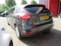 Ford Focus 1.0 Titanium | Clima-Airco | Navigatie | Parkeersensoren | Incl. Garantie | Trekhaak |