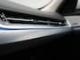 BMW iX1 xDrive30 X Line 67 kWh 313pk Dealer O.H. | Trekhaak Af Fabriek | Panodak | Head Up | Adaptive Cruise | 360 Camera | Harman / Kardon | Lederen Sportstoelen Massage & Memory | Keyless | Sfeerverlichting | Stoelen & Stuur Verwarmd | Apple Carplay | Widescreen Navi | DAB | 19"L.M |