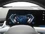 BMW iX1 xDrive30 X Line 67 kWh 313pk Dealer O.H. | Trekhaak Af Fabriek | Panodak | Head Up | Adaptive Cruise | 360 Camera | Harman / Kardon | Lederen Sportstoelen Massage & Memory | Keyless | Sfeerverlichting | Stoelen & Stuur Verwarmd | Apple Carplay | Widescreen Navi | DAB | 19"L.M |