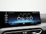 BMW 3-Serie Touring 320e Facelift PHEV Dealer O.H. | Dravitgrau metallic | Head Up | Camera | Widescreen Navi | Stoelverwarming | Apple Carplay | Blis | Adaptive LED | Park Assist | DAB | Plug In Hybrid |