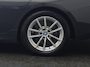 BMW 3-Serie Touring 320e Facelift PHEV Dealer O.H. | Dravitgrau metallic | Head Up | Camera | Widescreen Navi | Stoelverwarming | Apple Carplay | Blis | Adaptive LED | Park Assist | DAB | Plug In Hybrid |