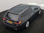 BMW 3-Serie Touring 320e Facelift PHEV Dealer O.H. | Dravitgrau metallic | Head Up | Camera | Widescreen Navi | Stoelverwarming | Apple Carplay | Blis | Adaptive LED | Park Assist | DAB | Plug In Hybrid |