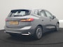 BMW 2-Serie Active Tourer 225e xDrive Luxury Line PHEV 245pk Dealer O.H. | Trekhaak Af Fabriek | Adaptive Cruise | 360 Camera | Head Up | Lederen Sportstoelen Verwarmd | Sfeerverichting | Keyless | Blis | Apple Carplay | Widescreen Navi | DAB | Plug In Hybrid |