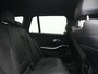 BMW 3-Serie Touring 320e xDrive M Sport PHEV Dealer O.H. | Camera | Alcantara Sportstoelen & Stuur Verwarmd | Sfeerverlichting | Keyless | Blis | Apple Carplay | Navigatie | DAB | 18"L.M | Plug In Hybrid |