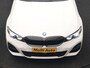 BMW 3-Serie Touring 320e xDrive M Sport PHEV Dealer O.H. | Camera | Alcantara Sportstoelen & Stuur Verwarmd | Sfeerverlichting | Keyless | Blis | Apple Carplay | Navigatie | DAB | 18"L.M | Plug In Hybrid |