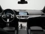 BMW 3-Serie Touring 320e xDrive M Sport PHEV Dealer O.H. | Camera | Alcantara Sportstoelen & Stuur Verwarmd | Sfeerverlichting | Keyless | Blis | Apple Carplay | Navigatie | DAB | 18"L.M | Plug In Hybrid |