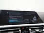 BMW 3-Serie Touring 320e xDrive M Sport PHEV Dealer O.H. | Camera | Alcantara Sportstoelen & Stuur Verwarmd | Sfeerverlichting | Keyless | Blis | Apple Carplay | Navigatie | DAB | 18"L.M | Plug In Hybrid |