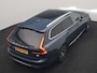 Volvo V90 T8 AWD Ultimate Bright LONG RANGE PHEV 350pk | Trekhaak Af Fabriek | Panodak | Adaptive Cruise | 360 Camera | Head Up | Lederen Sportstoelen Memory & Massage & Ventilatie | Bowers & Wilkins | Blis | Keyless | Stuur & Stoelen Verwarmd | Plug In Hybrid |