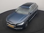Volvo V90 T8 AWD Ultimate Bright LONG RANGE PHEV 350pk | Trekhaak Af Fabriek | Panodak | Adaptive Cruise | 360 Camera | Head Up | Lederen Sportstoelen Memory & Massage & Ventilatie | Bowers & Wilkins | Blis | Keyless | Stuur & Stoelen Verwarmd | Plug In Hybrid |