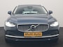 Volvo V90 T8 AWD Ultimate Bright LONG RANGE PHEV 350pk | Trekhaak Af Fabriek | Panodak | Adaptive Cruise | 360 Camera | Head Up | Lederen Sportstoelen Memory & Massage & Ventilatie | Bowers & Wilkins | Blis | Keyless | Stuur & Stoelen Verwarmd | Plug In Hybrid |