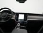 Volvo V90 T8 AWD Ultimate Bright LONG RANGE PHEV 350pk | Trekhaak Af Fabriek | Panodak | Adaptive Cruise | 360 Camera | Head Up | Lederen Sportstoelen Memory & Massage & Ventilatie | Bowers & Wilkins | Blis | Keyless | Stuur & Stoelen Verwarmd | Plug In Hybrid |