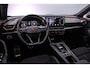 CUPRA Formentor 1.4 e-Hybrid VZ Performance 245pk DSG Automaat, Adaptive cruise control, 360 camera, Achterklep elektrisch, Navigatie, App-connect, Matrix LED koplampen, Bestuurdersstoel elektrisch, Parkeersensoren,