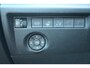 Citroën E-C4X ë-C4 X Shine 50 kWh 97,7%SOH! 3 Fase | Schuif-/Kanteldak | Navigatie | Leder | HUD | Stoel/Stuurverwarming | !!