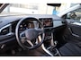 Volkswagen T-Roc 1.0 TSI Life Business Carplay Stoel/stuurverwarming Lane-assist