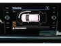 Volkswagen T-Roc 1.0 TSI Life Business Carplay Stoel/stuurverwarming Lane-assist