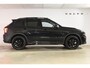 Lynk & Co 01 276PK Automaat More / Adaptive cruise control / Leren bekleding / Elektrisch verstelbare stoelen / Schuif- kanteldak / Stoel- en stuurverwarming / Parkeersensoren V+A / 360 Graden Camera / Elektrische achterklep / 20" lichtmetalen velgen