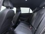 Volkswagen T-Roc 1.5 eTSI R-Line | Camera | Side Assist | ACC | Elek. Achterklep | Stuur-/Stoelverwarming | Matrix LED | Spiegelpakket | 19'' |