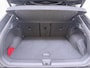 Volkswagen T-Roc 1.5 eTSI R-Line | Camera | Side Assist | ACC | Elek. Achterklep | Stuur-/Stoelverwarming | Matrix LED | Spiegelpakket | 19'' |