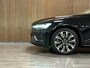 Volvo V60 T6 AWD Recharge Ultimate Bright Long Range | Schuifdak | Stoelventilatie | Head-Up Display | Harman Kardon | Stoelmassage | Adaptieve Cruise Control | Stoelverwarming voor+achter | Stuurwielverwarming | Full LED Meesturende koplampen | Pilot Assist | BLIS Dode Hoek Detectie | Elektrische voorstoelen geheugen | Nappa Lederen bekleding | Zitting verlenging voorstoelen | Lederen Dashboard | 18 Inch | Google Infotainment | Keyless Drive | Parkeersensoren voor+achter | Privacy Glass | Elektrisch bedienbare achterklep | DAB Radio | Apple Carplay/Android Auto | Volvo On Call met mobiele App functie | Onyx Black Metallic |