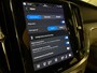 Volvo V60 T6 AWD Recharge Ultimate Bright Long Range | Schuifdak | Stoelventilatie | Head-Up Display | Harman Kardon | Stoelmassage | Adaptieve Cruise Control | Stoelverwarming voor+achter | Stuurwielverwarming | Full LED Meesturende koplampen | Pilot Assist | BLIS Dode Hoek Detectie | Elektrische voorstoelen geheugen | Nappa Lederen bekleding | Zitting verlenging voorstoelen | Lederen Dashboard | 18 Inch | Google Infotainment | Keyless Drive | Parkeersensoren voor+achter | Privacy Glass | Elektrisch bedienbare achterklep | DAB Radio | Apple Carplay/Android Auto | Volvo On Call met mobiele App functie | Onyx Black Metallic |