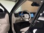 Volvo V60 T6 AWD Recharge Ultimate Bright Long Range | Schuifdak | Stoelventilatie | Head-Up Display | Harman Kardon | Stoelmassage | Adaptieve Cruise Control | Stoelverwarming voor+achter | Stuurwielverwarming | Full LED Meesturende koplampen | Pilot Assist | BLIS Dode Hoek Detectie | Elektrische voorstoelen geheugen | Nappa Lederen bekleding | Zitting verlenging voorstoelen | Lederen Dashboard | 18 Inch | Google Infotainment | Keyless Drive | Parkeersensoren voor+achter | Privacy Glass | Elektrisch bedienbare achterklep | DAB Radio | Apple Carplay/Android Auto | Volvo On Call met mobiele App functie | Onyx Black Metallic |