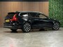 Volvo V60 T6 AWD Recharge Ultimate Bright Long Range | Schuifdak | Stoelventilatie | Head-Up Display | Harman Kardon | Stoelmassage | Adaptieve Cruise Control | Stoelverwarming voor+achter | Stuurwielverwarming | Full LED Meesturende koplampen | Pilot Assist | BLIS Dode Hoek Detectie | Elektrische voorstoelen geheugen | Nappa Lederen bekleding | Zitting verlenging voorstoelen | Lederen Dashboard | 18 Inch | Google Infotainment | Keyless Drive | Parkeersensoren voor+achter | Privacy Glass | Elektrisch bedienbare achterklep | DAB Radio | Apple Carplay/Android Auto | Volvo On Call met mobiele App functie | Onyx Black Metallic |