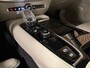 Volvo V60 T6 AWD Recharge Ultimate Bright Long Range | Schuifdak | Stoelventilatie | Head-Up Display | Harman Kardon | Stoelmassage | Adaptieve Cruise Control | Stoelverwarming voor+achter | Stuurwielverwarming | Full LED Meesturende koplampen | Pilot Assist | BLIS Dode Hoek Detectie | Elektrische voorstoelen geheugen | Nappa Lederen bekleding | Zitting verlenging voorstoelen | Lederen Dashboard | 18 Inch | Google Infotainment | Keyless Drive | Parkeersensoren voor+achter | Privacy Glass | Elektrisch bedienbare achterklep | DAB Radio | Apple Carplay/Android Auto | Volvo On Call met mobiele App functie | Onyx Black Metallic |