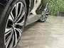 Volvo V60 T6 AWD Recharge Ultimate Bright Long Range | Schuifdak | Stoelventilatie | Head-Up Display | Harman Kardon | Stoelmassage | Adaptieve Cruise Control | Stoelverwarming voor+achter | Stuurwielverwarming | Full LED Meesturende koplampen | Pilot Assist | BLIS Dode Hoek Detectie | Elektrische voorstoelen geheugen | Nappa Lederen bekleding | Zitting verlenging voorstoelen | Lederen Dashboard | 18 Inch | Google Infotainment | Keyless Drive | Parkeersensoren voor+achter | Privacy Glass | Elektrisch bedienbare achterklep | DAB Radio | Apple Carplay/Android Auto | Volvo On Call met mobiele App functie | Onyx Black Metallic |