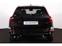 Volvo XC60 T6 Recharge AWD Plus Black Edition - Panorama/schuifdak - IntelliSafe Assist & Surround - 360º Camera - Harman/Kardon audio - Verwarmde voorstoelen, stuur & achterbank - Parkeersensoren voor & achter - Elektr. bedienb. voorstoelen met geheugen - Head up display - Draadloze tel. lader - Extra getint glas - 21' LMV