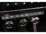 Renault Captur 1.3 TCe 130 Intens | Stoelverwarming | Panoramadak | Trekhaak | Navigatie |