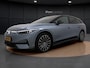 Volkswagen ID.7 Tourer Pro Business 77 kWh | Pano Dak | Trekhaak | Head-up Display | 360 Camera | Harman Kardon | Elek. Achterklep | Elek. Stoelen | Stuur-/Stoelverwarming | Side Assist | ACC | 20'' |