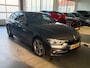 BMW 3-Serie 330e | M Sport | SOH 88% | Adapt. Cruise | Volleder | Stoelverwarming | Parkeersensoren | Nieuwe Apk bij aflevering