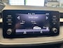 Skoda Fabia 1.0 TSI AMBITION CRUISE CONTROL AIRCO APPLE CARPLAY/ANDROID BLUETOOTH TELEFOON RIJSTROOKSENSOREN 15" LICHTMETALEN VELGEN PDC ZEER MOOI !!