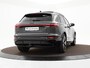 Audi Q6 e-tron 252pk S edition 83 kWh · SOH 97,5% · Panoramadak · Leder · 360 Camera · Luchtvering · Wegklapbare Trekhaak · Stoelverwarming Voor + Achter ·