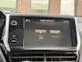 Peugeot 2008 1.2 PureTech Blue Lion 2e Eigenaar|Pano|Navi|Carplay|Trekhaak|Airco|Cruise|PDC|Elek ramen|N.A.P|APK tot 03-2027