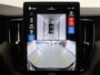 Volvo XC60 2.0 T8 Plug-in hybrid AWD Plus Black Edition | Comfortstoelen ele.verstelbaar + Geheugen | Harman/Kardon | 360 Camera | Full-LED | Apple CarPlay/Android Auto | Stoel/stuurverwarming | Navigatie |