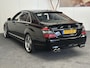 Mercedes-Benz S-klasse 500 LANG LORINSER V8 388 PK YOUNGTIMER ! LUCHTVERING NAVIGATIE BLUETOOTH HARMAN KARDON STOELVERWARMING PANORAMA SCHUIFKANTELDAK ELEKTRISCHE STOEL VOOR EN ACHTER ACHTERUITRIJCAMERA ZEER MOOI !!!