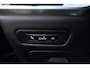 BMW X5 xDrive50e M Sport | 495PK | PANO | BMW X5 xDrive50e M Sport 495 PK Plug-in Hybrid met 3.0 zescilinder benzinemotor en 8-traps automatische transmissie, voorzien van een elektrisch panoramadak, luxe lederen bekleding, Head-Up D