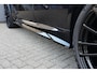 BMW X5 xDrive50e M Sport | 495PK | PANO | BMW X5 xDrive50e M Sport 495 PK Plug-in Hybrid met 3.0 zescilinder benzinemotor en 8-traps automatische transmissie, voorzien van een elektrisch panoramadak, luxe lederen bekleding, Head-Up D