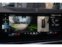 BMW X5 xDrive50e M Sport | 495PK | PANO | BMW X5 xDrive50e M Sport 495 PK Plug-in Hybrid met 3.0 zescilinder benzinemotor en 8-traps automatische transmissie, voorzien van een elektrisch panoramadak, luxe lederen bekleding, Head-Up D
