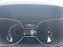 Renault Captur 1.3 TCe 150 EDC Intens | Easy Life Pack | Voorstoelen verwarmd | Pack Premium | Armsteun | Panoramadak | Trekhaak | Premium kleur Rouge Flamme | Camera achter | Parkeersensoren voor + achter | Lage kilometerstand |