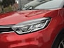 Renault Captur 1.3 TCe 150 EDC Intens | Easy Life Pack | Voorstoelen verwarmd | Pack Premium | Armsteun | Panoramadak | Trekhaak | Premium kleur Rouge Flamme | Camera achter | Parkeersensoren voor + achter | Lage kilometerstand |