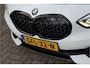 BMW 1-Serie 118i | Sportleder | Stoel + Stuurverwarming | Comfort Access | Live Cockpit Pro | Carplay