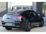 Mercedes-Benz GLC Coupe 300e 4MATIC AMG | PHEV | 320PK | Virtual Cockpit | Camera | 19'' | Een bijzonder fraaie combinatie van sportiviteit, luxe en efficiëntie. Deze Mercedes-Benz GLC Coupé 300e 4MATIC is uitgevoerd in de populaire AMG Line en combineert het elegante Coupé-design