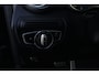 Mercedes-Benz GLC Coupe 300e 4MATIC AMG | PHEV | 320PK | Virtual Cockpit | Camera | 19'' | Een bijzonder fraaie combinatie van sportiviteit, luxe en efficiëntie. Deze Mercedes-Benz GLC Coupé 300e 4MATIC is uitgevoerd in de populaire AMG Line en combineert het elegante Coupé-design