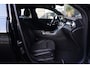 Mercedes-Benz GLC Coupe 300e 4MATIC AMG | PHEV | 320PK | Virtual Cockpit | Camera | 19'' | Een bijzonder fraaie combinatie van sportiviteit, luxe en efficiëntie. Deze Mercedes-Benz GLC Coupé 300e 4MATIC is uitgevoerd in de populaire AMG Line en combineert het elegante Coupé-design