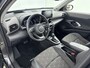 Toyota Yaris Cross 1.5 Hybrid Dynamic | Panodak | Voorruit-Stuur-Stoelverwarming | Blindspot | Parkeersensoren V+A |