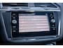 Volkswagen Tiguan 1.5 TSI 150PK DSG UNITED | Achteruitrijcamera | Airco (automatisch) | Elektrisch bedienbare achterklep met sensorsturing